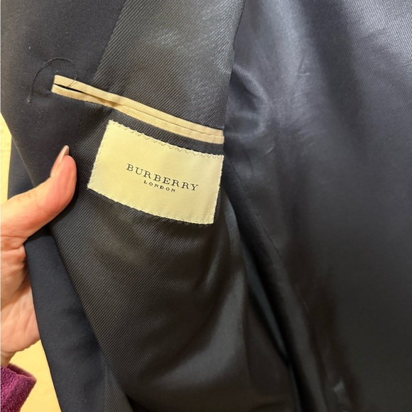 Burberry London Navy Kensington Blazer Sport Coat 2 Button Gold 40R Medium - Picture 6 of 9